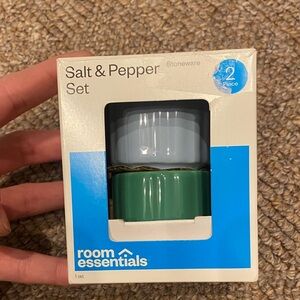 Room Essentials Stoneware Salt & Pepper Shakers - Green and Gray